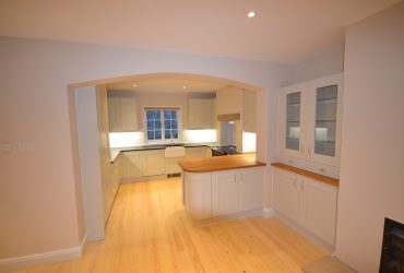 Bespoke fitted kitchen