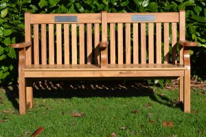 custom-oak-bench