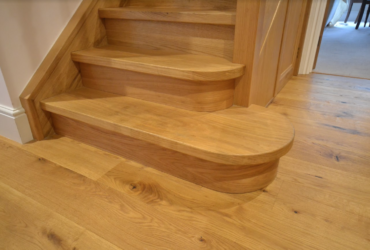 Oak staircase 10
